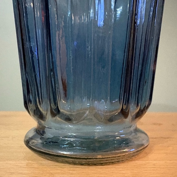 Vintage DSP Marcela Slate Blue Footed Glass Vase - Picture 2 of 4